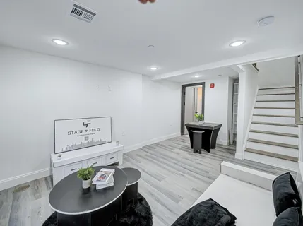 $710,000 | 133 Clifton Place, Unit 3, Jersey City, NJ 07304