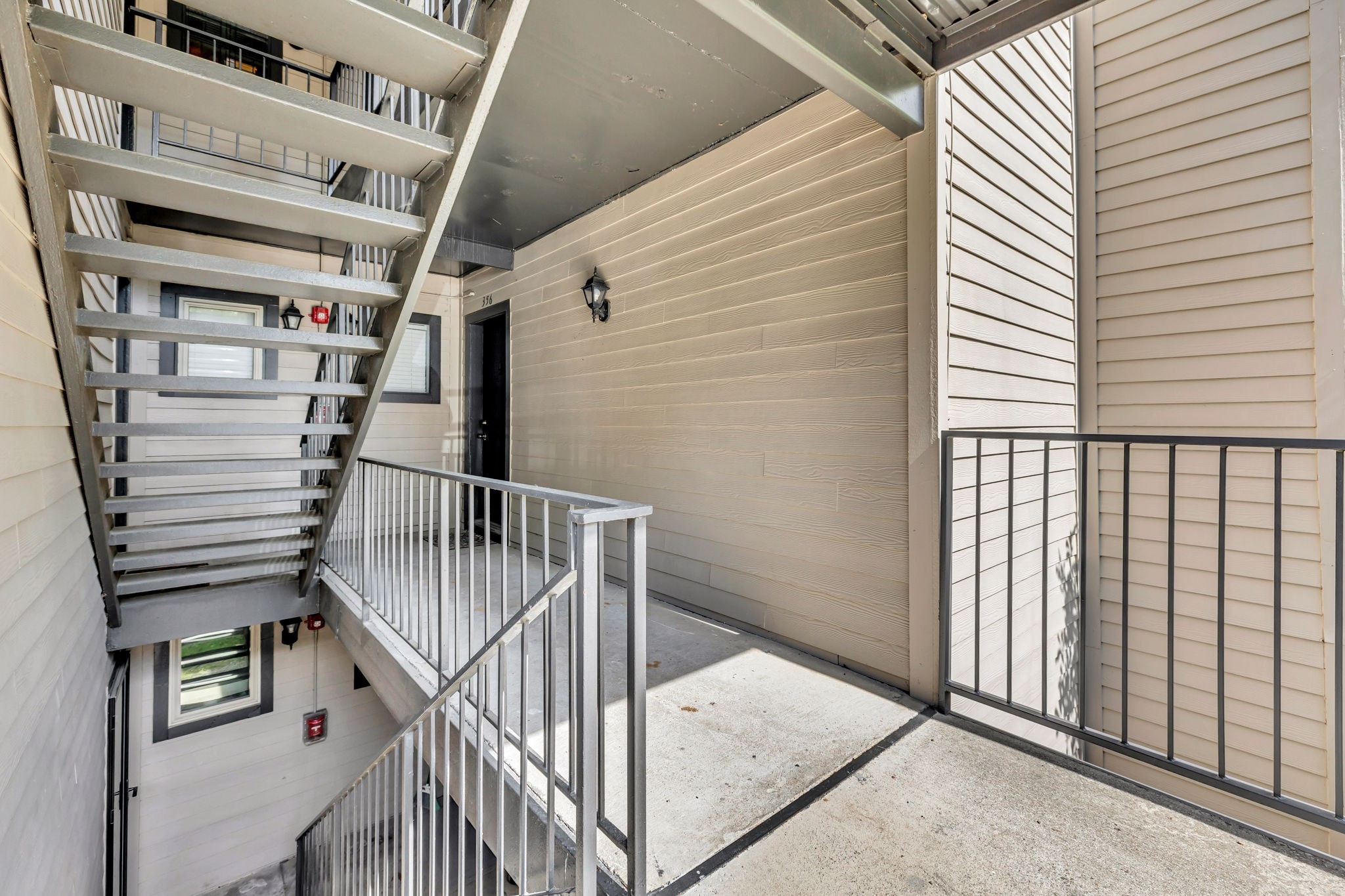 354 Summit Ridge Circle Nashville, TN 37215 - Photo 3 of 19 Gallery Image 3