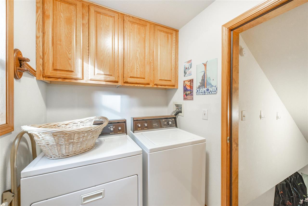 11464 Chamonix Road Truckee, CA 96161 - Photo 18 of 21 Gallery Image 18
