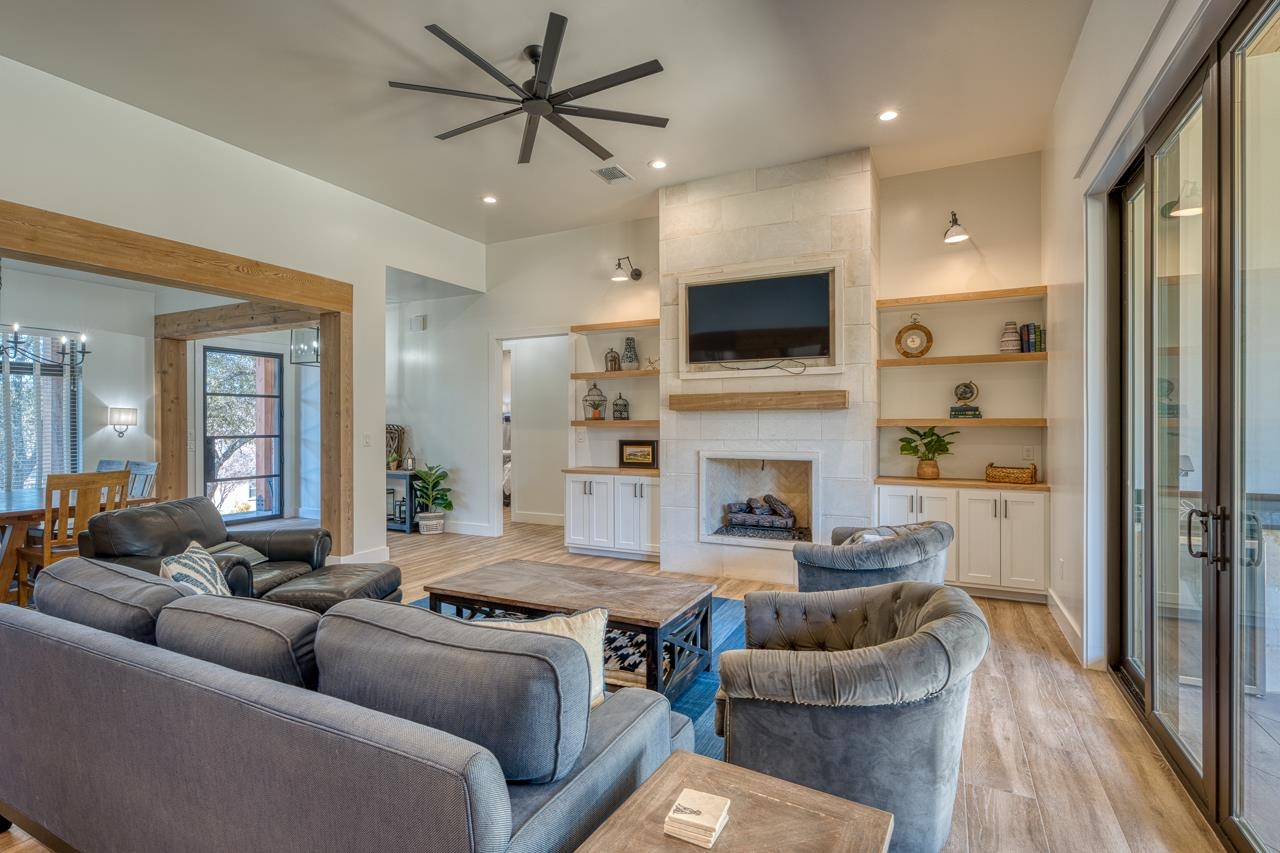 111 Florentine Horseshoe Bay, TX 78657 - Photo 10 of 30