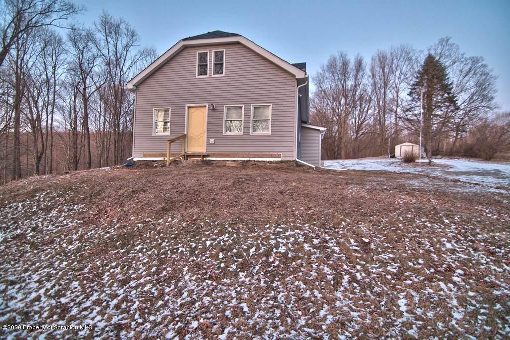 207 Arnolds Road Jermyn, PA 18433 - Photo 1 of 29 Gallery Image 1