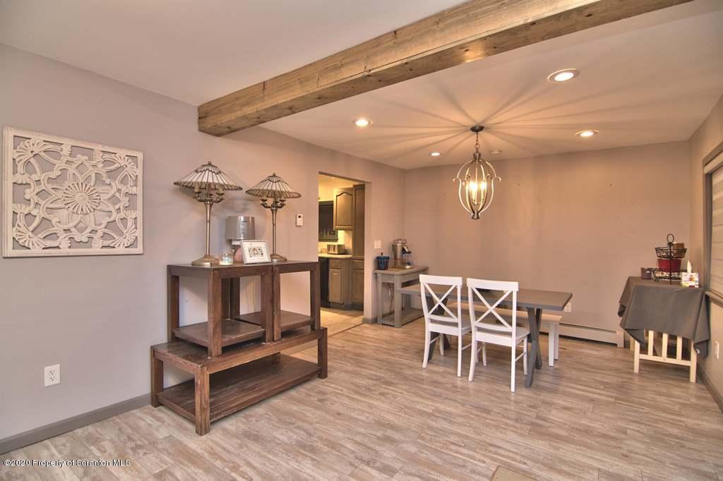 207 Arnolds Road Jermyn, PA 18433 - Photo 3 of 29 Gallery Image 3