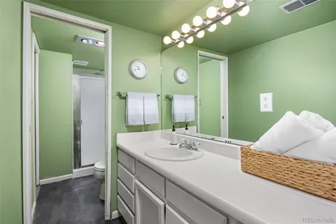 $575,000 | 262 South Salem Court, Aurora, CO 80012