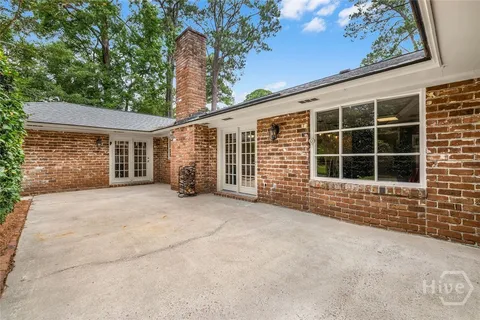 $637,900 | 301 Wellington Road, Savannah, GA 31410