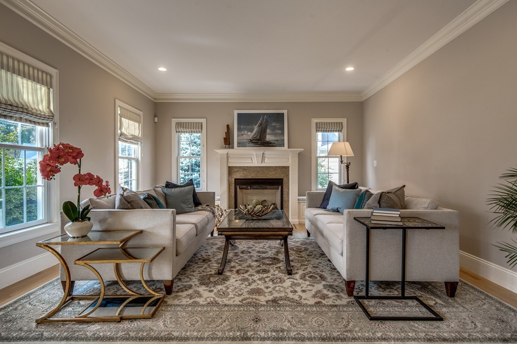 93 School Street Lexington, MA 02421 - Photo 6 of 29