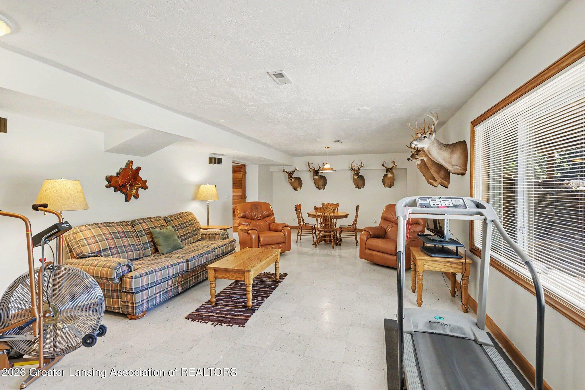 905 West Dansville Road Mason, MI 48854 - Photo 25 of 50 Great Room