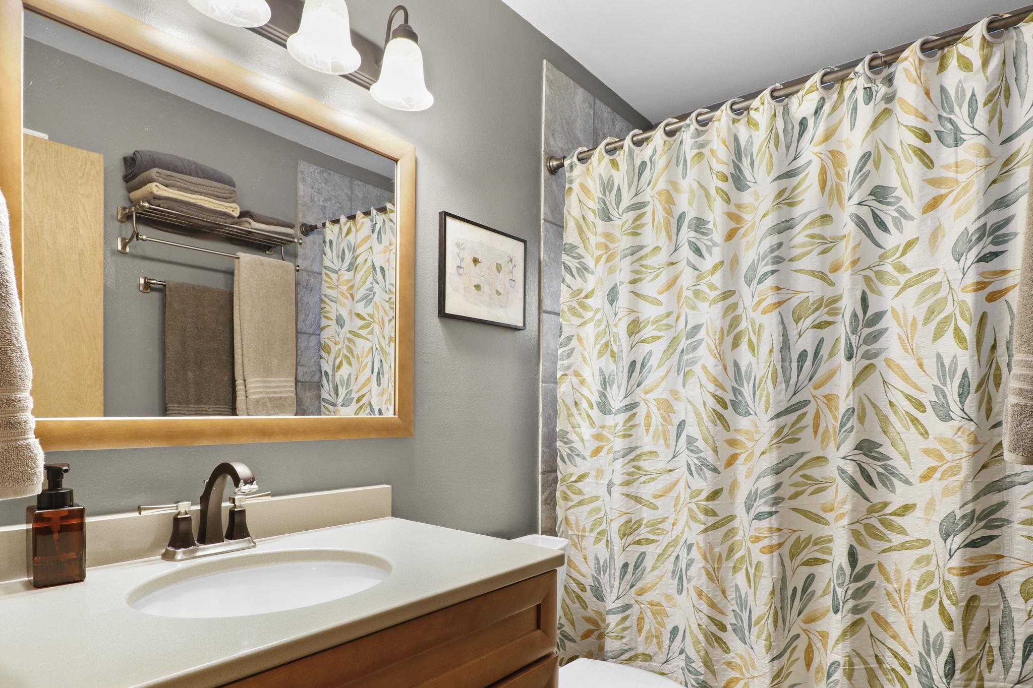 914 Nancy Lane Madison, WI 53704 - Photo 14 of 35