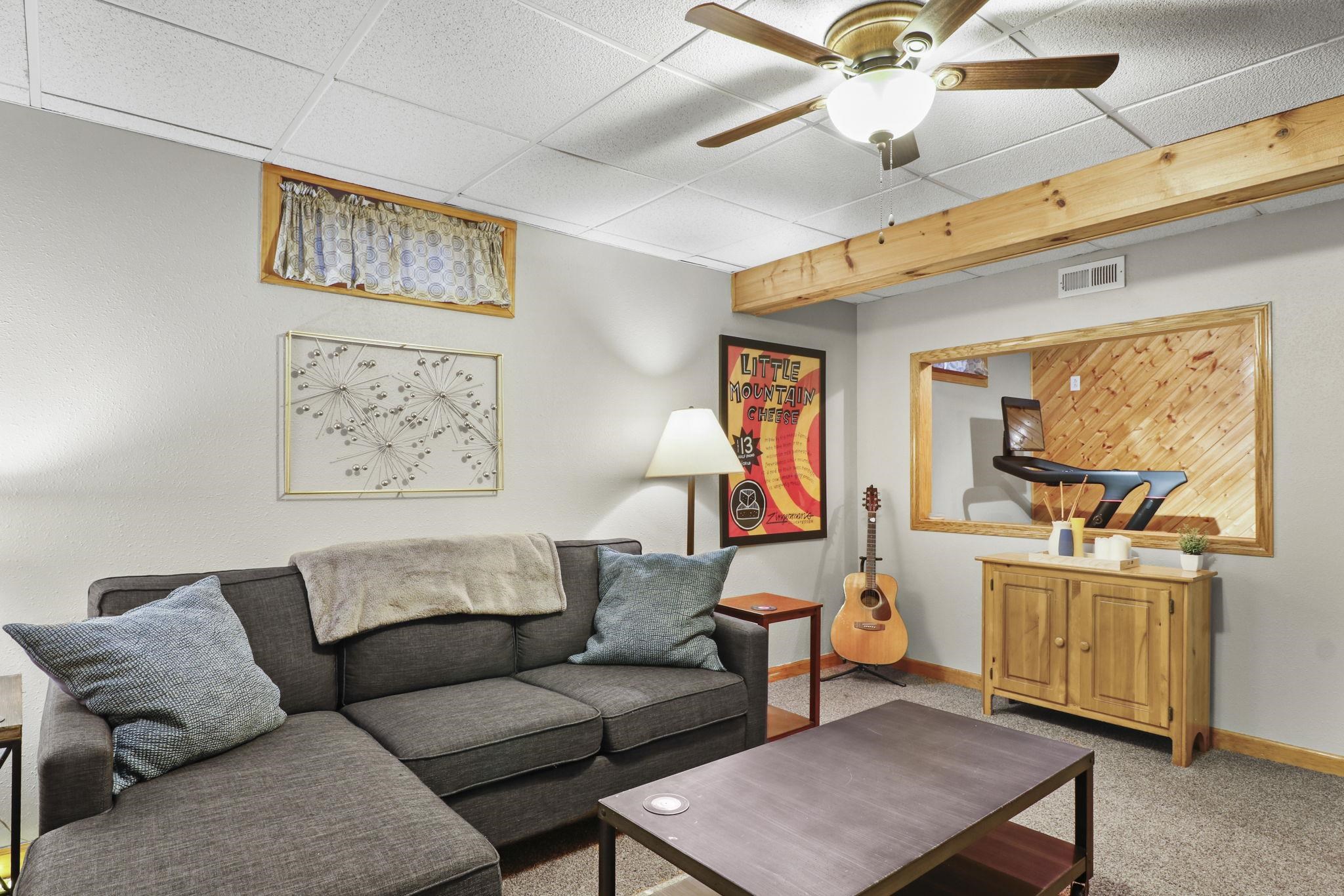 914 Nancy Lane Madison, WI 53704 - Photo 22 of 35