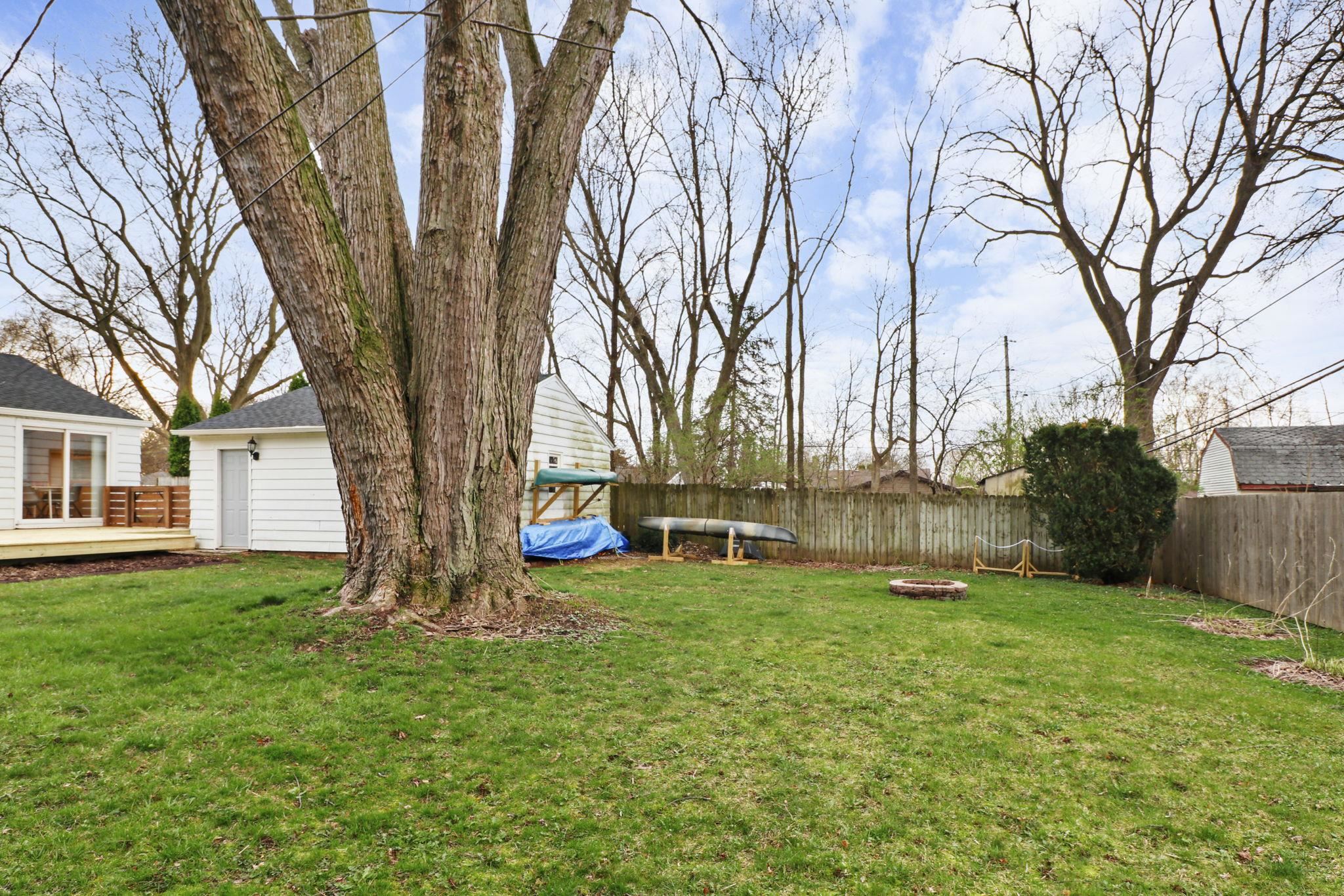 914 Nancy Lane Madison, WI 53704 - Photo 32 of 35