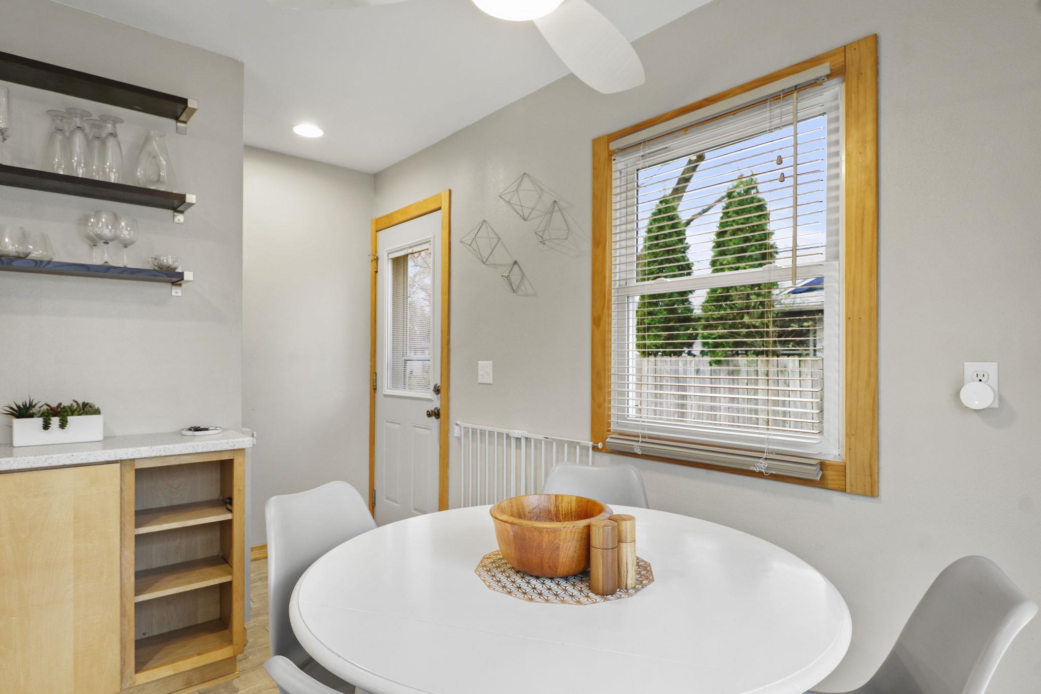 914 Nancy Lane Madison, WI 53704 - Photo 10 of 35