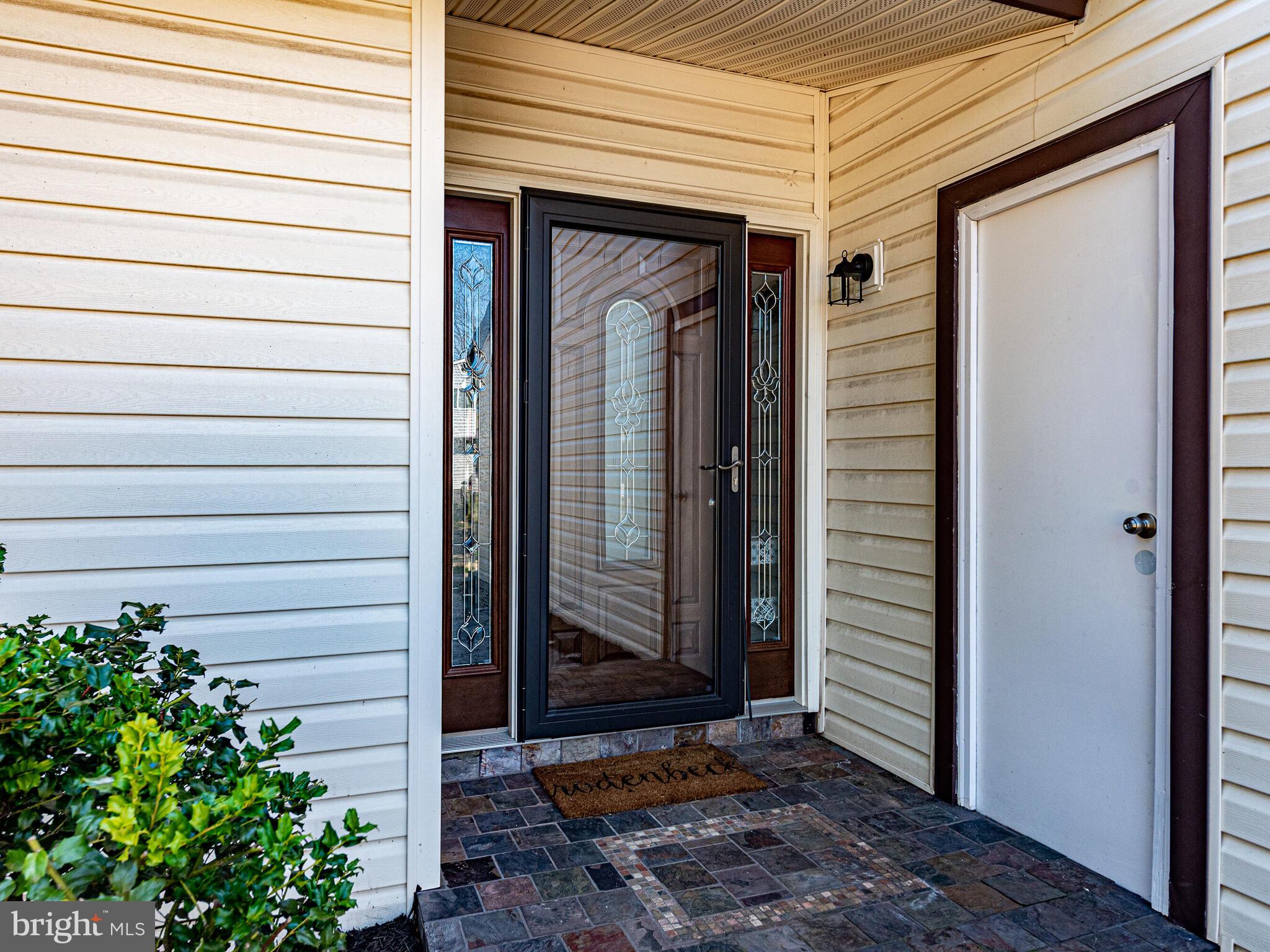 2 Greencastle Road Sterling, VA 20164 - Photo 3 of 46 Enter and be delighted!