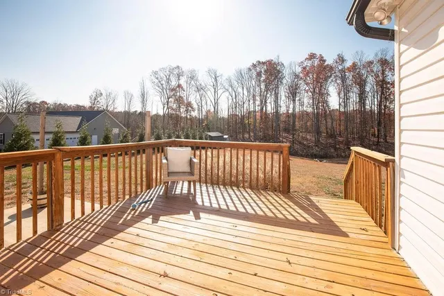 $369,000 | 154 Gracyn Lane, Thomasville, NC 27360