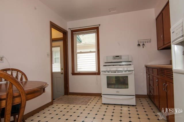 2530 Greenway Road Fort Wayne, IN 46805 - Photo 12 of 27 Gallery Image 12