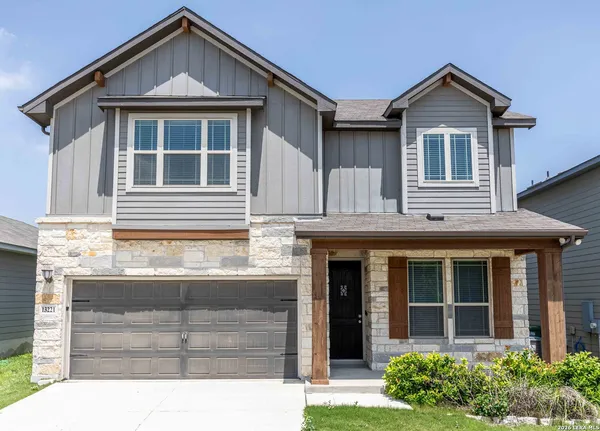 $2,600 | 13221 Badlands Way, St. Hedwig, TX 78152