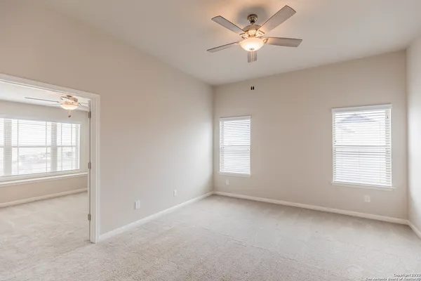 $2,600 | 13221 Badlands Way, St. Hedwig, TX 78152