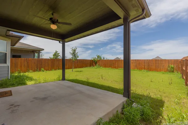 $2,600 | 13221 Badlands Way, St. Hedwig, TX 78152