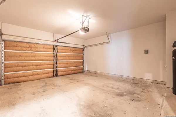 $2,600 | 13221 Badlands Way, St. Hedwig, TX 78152