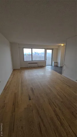 $2,927 | 34-12 113th Street, Unit 8G | North Corona