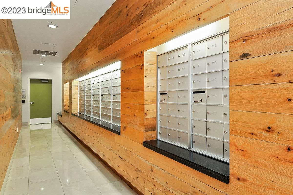 311 Oak Street, Unit PH27 Oakland, CA 94607 - Photo 21 of 21 a view of a large window with an outdoor space