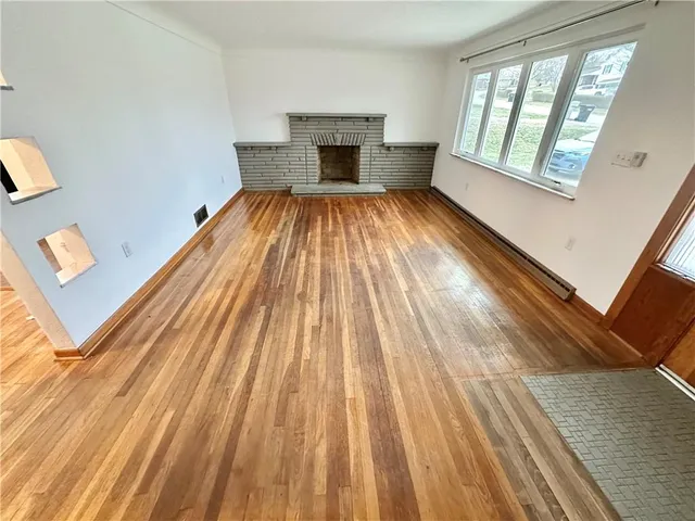 $229,000 | 2500 Lynnrose Drive, Irwin, PA 15642