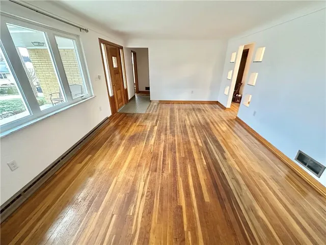 $229,000 | 2500 Lynnrose Drive, Irwin, PA 15642