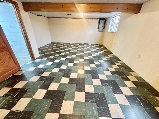 $229,000 | 2500 Lynnrose Drive, Irwin, PA 15642