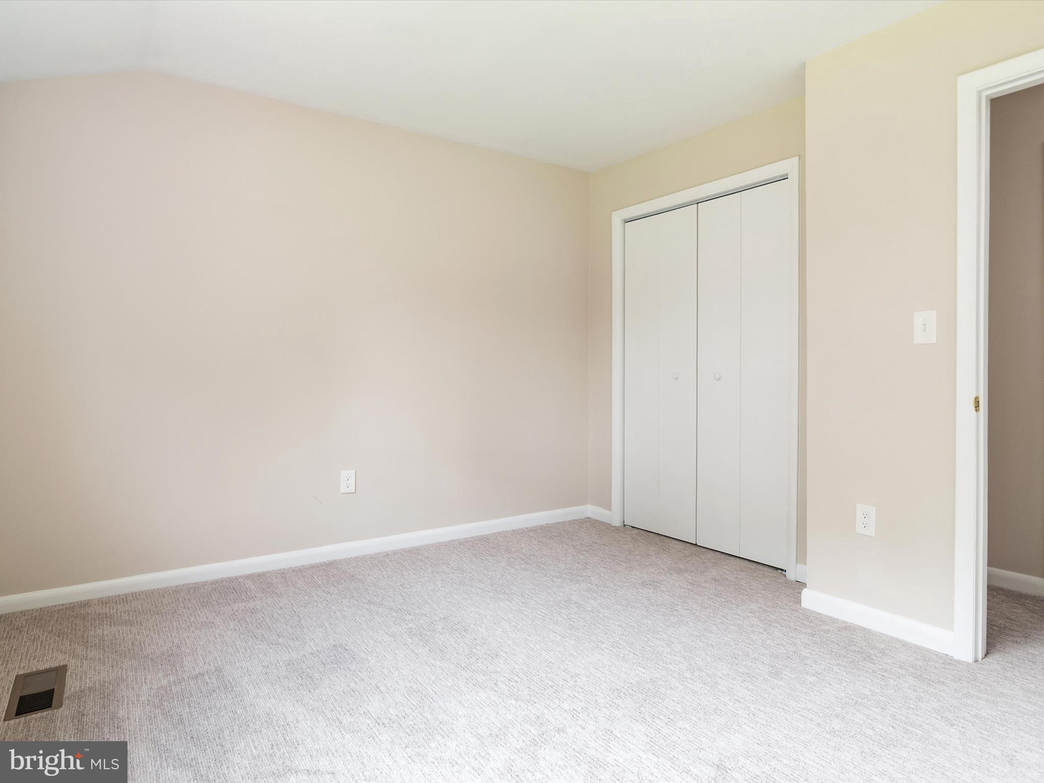 2829 Southview Road Ellicott City, MD 21042 - Photo 21 of 38 Gallery Image 21