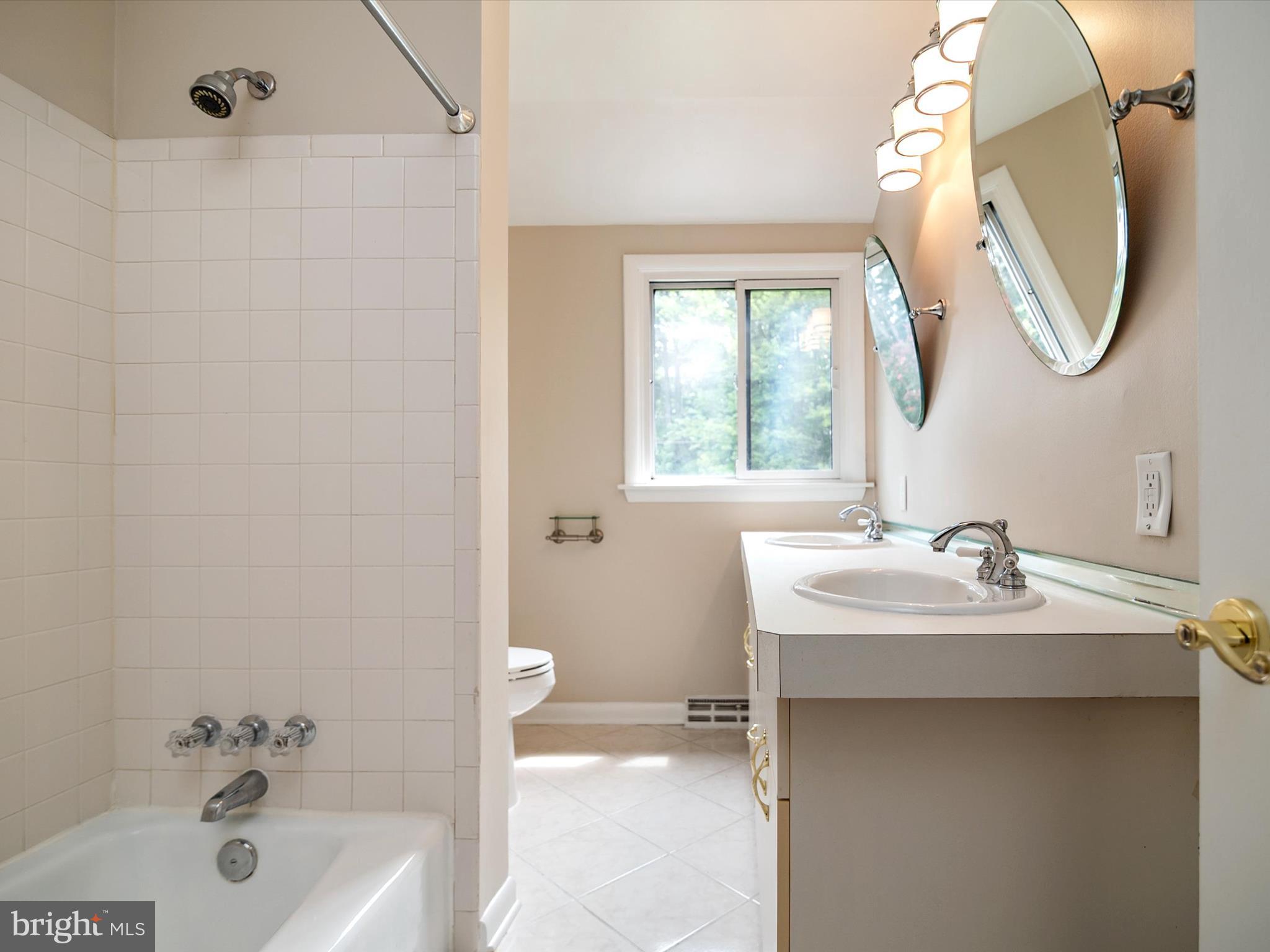 2829 Southview Road Ellicott City, MD 21042 - Photo 24 of 38 Gallery Image 24