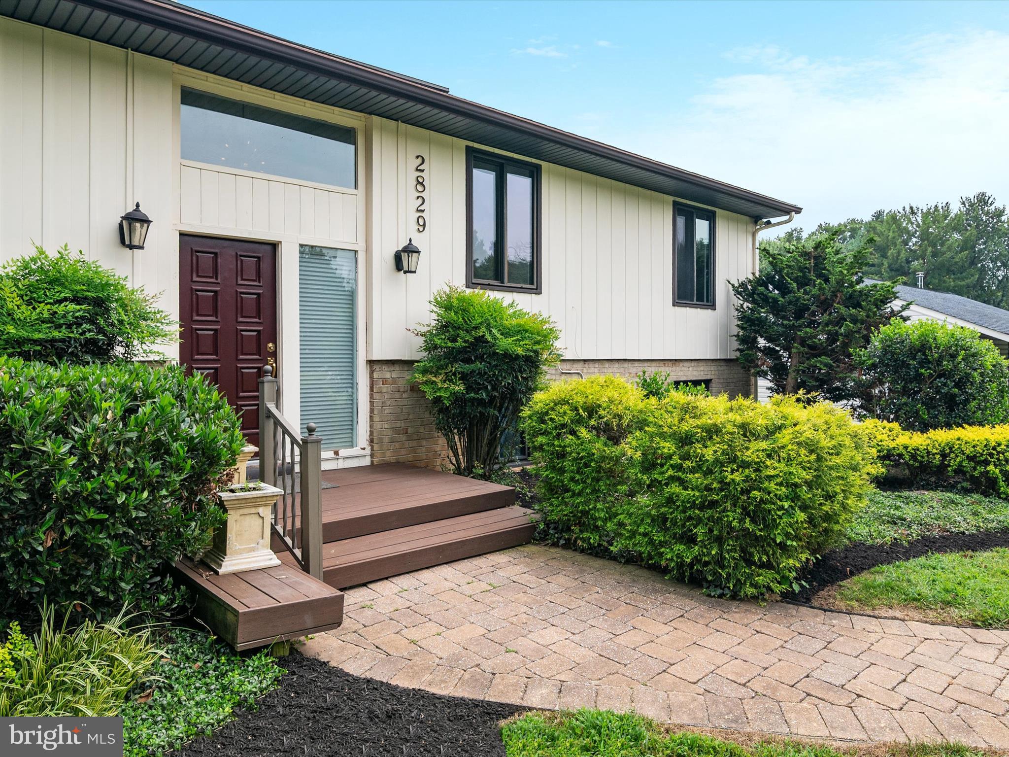 2829 Southview Road Ellicott City, MD 21042 - Photo 4 of 38 Gallery Image 4