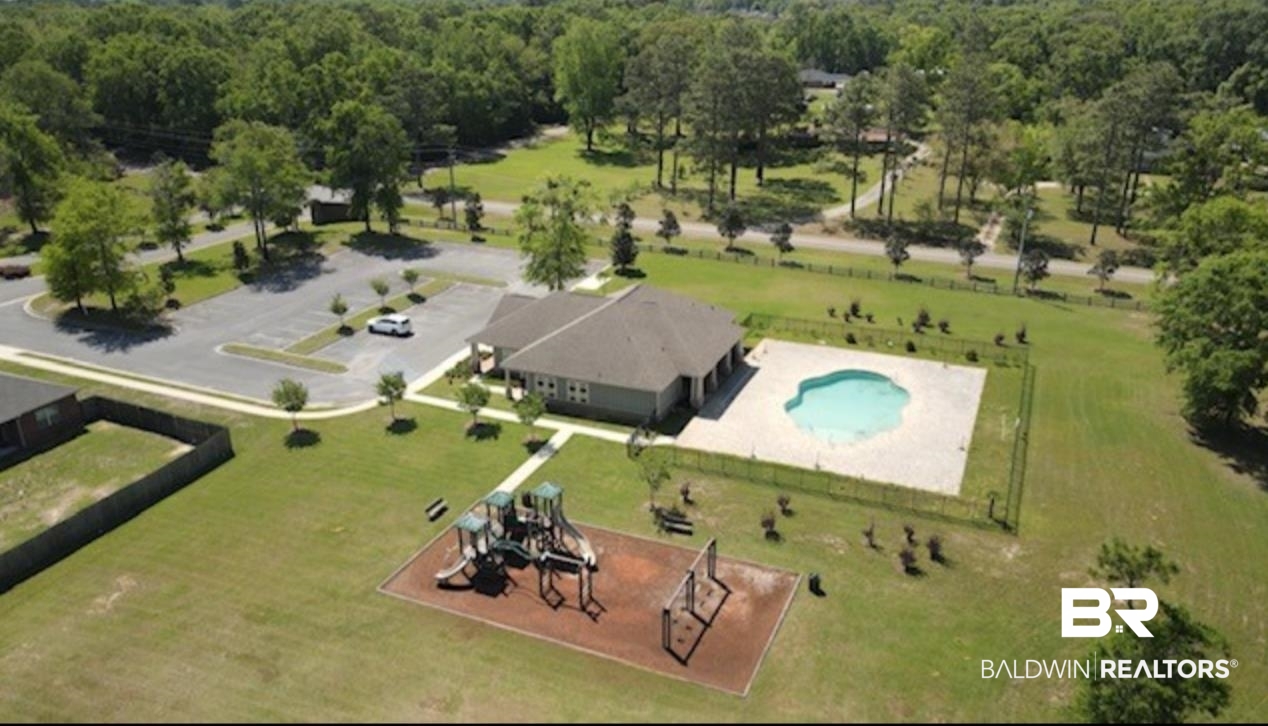 2121 Meadowview Loop Semmes, AL 36575 - Photo 42 of 46 Birds eye view of property