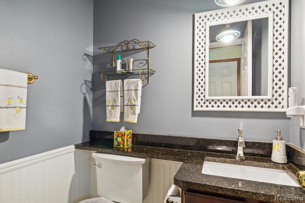 2220 Hickory Leaf Drive Rochester Hills, MI 48309 - Photo 28 of 60