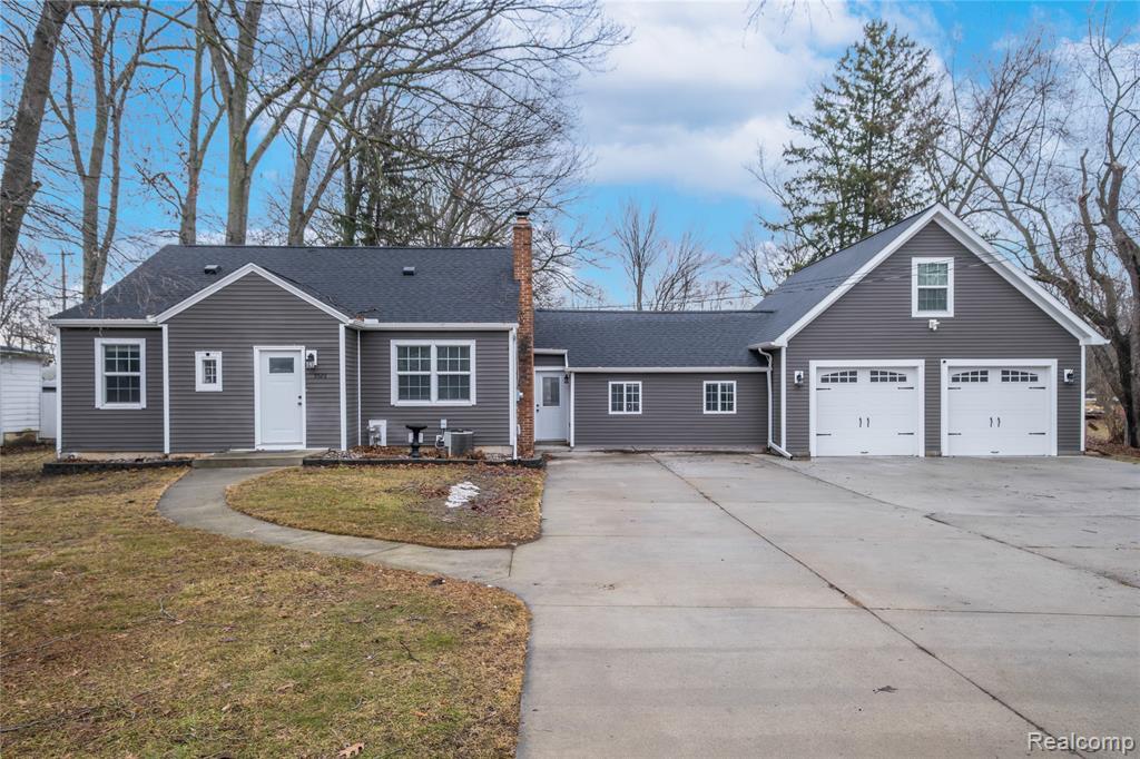 5526 Corunna Road Flint, MI 48532 - Photo 1 of 29 Gallery Image 1