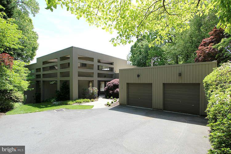 11578 Lake Newport Road Reston, VA 20194 - Photo 2 of 30 Exterior (Front)