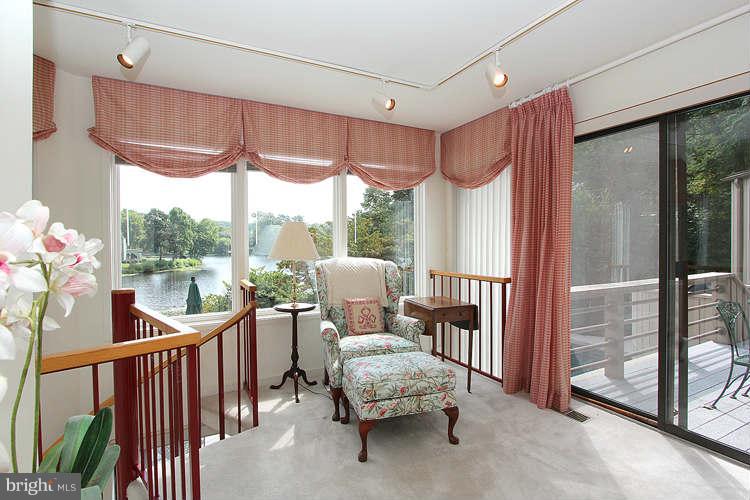 11578 Lake Newport Road Reston, VA 20194 - Photo 22 of 30 Bedroom (Master)