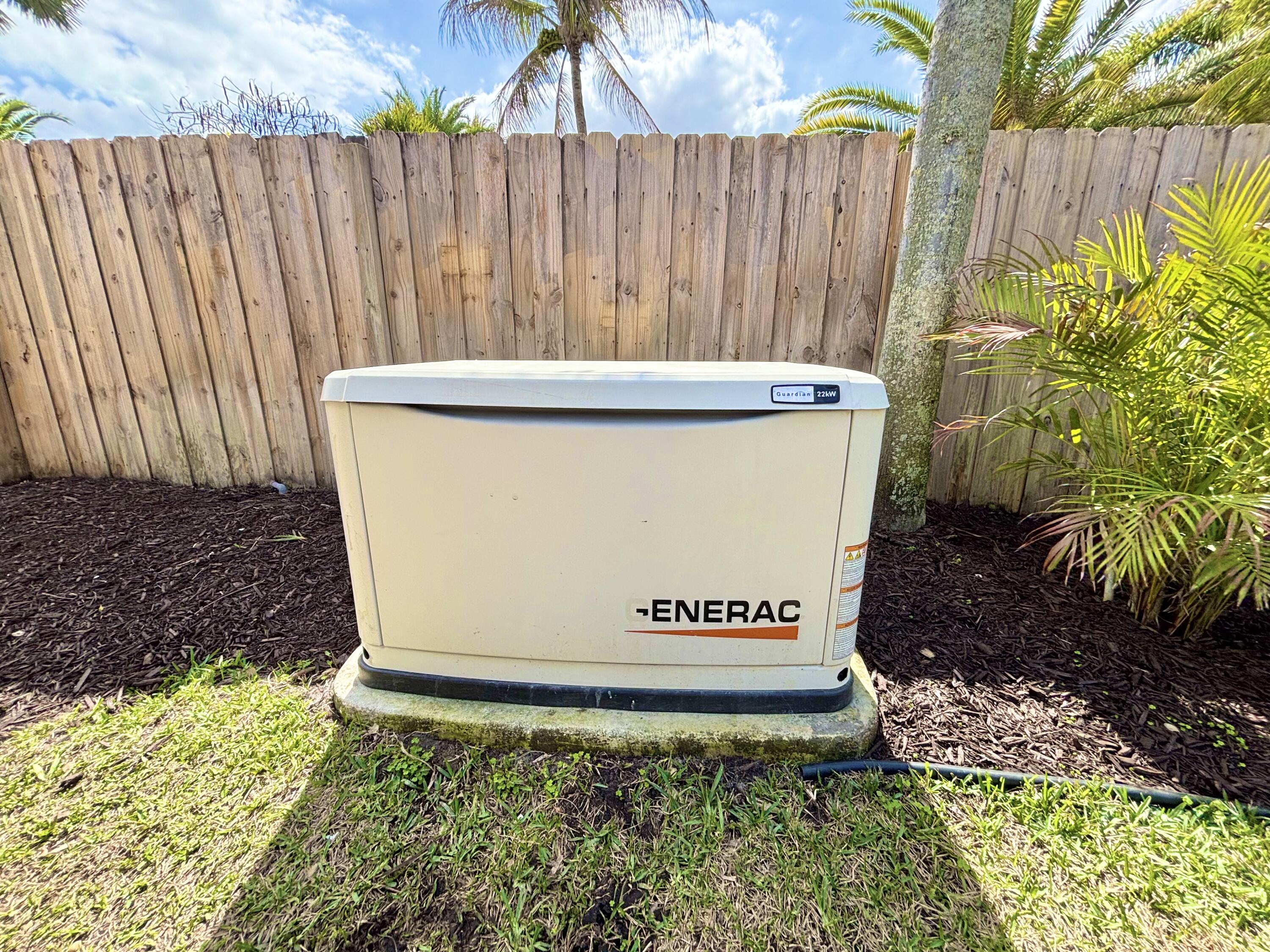 14 Southeast Paddock Circle Jupiter, FL 33469 - Photo 42 of 45 a view of outdoor space with garden