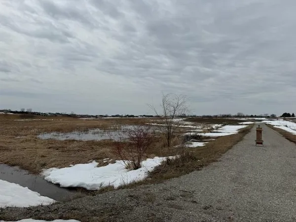$499,900 | 5975 North Meade Street, Appleton, WI 54913