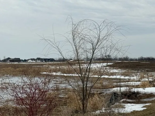 $499,900 | 5975 North Meade Street, Appleton, WI 54913