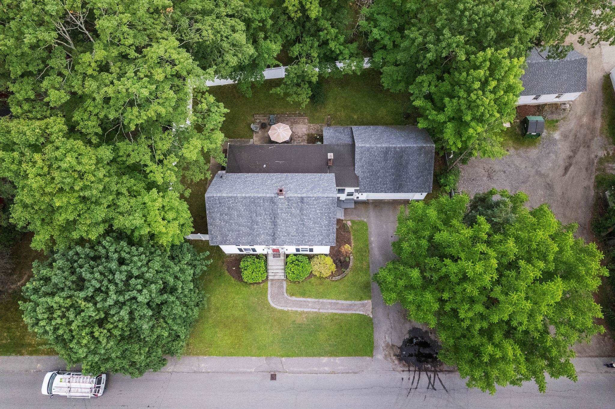 3 Nesmith Street Derry, NH 03038 - Photo 3 of 29
