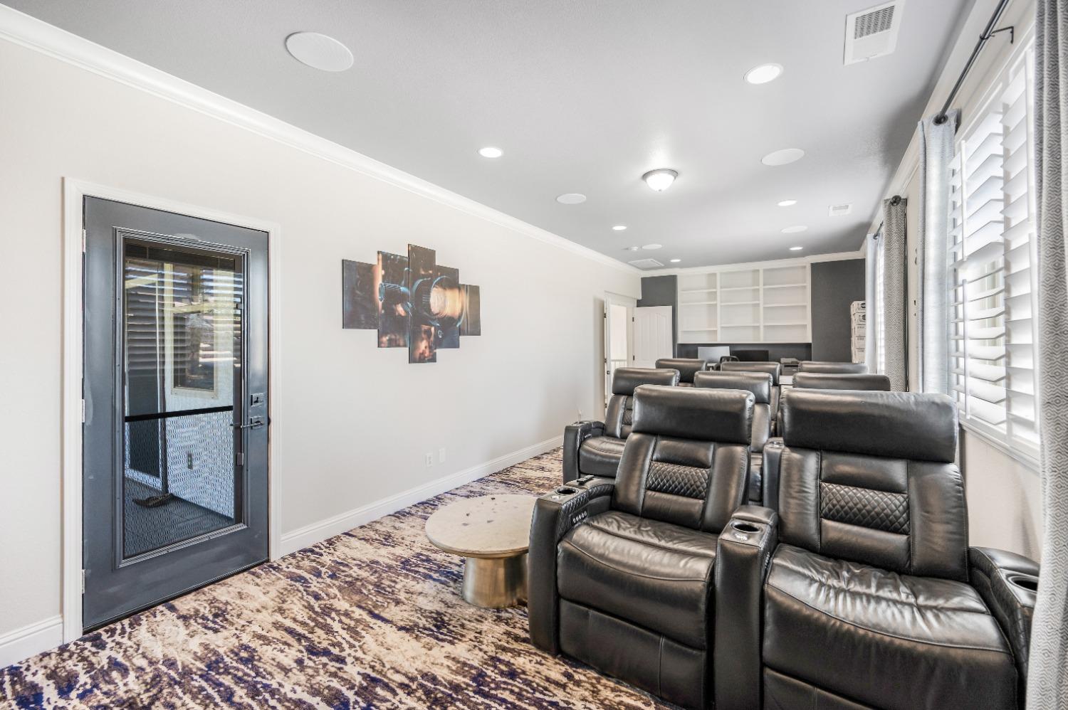 261 North Terry Avenue Clovis, CA 93612 - Photo 31 of 51 a living room with furniture