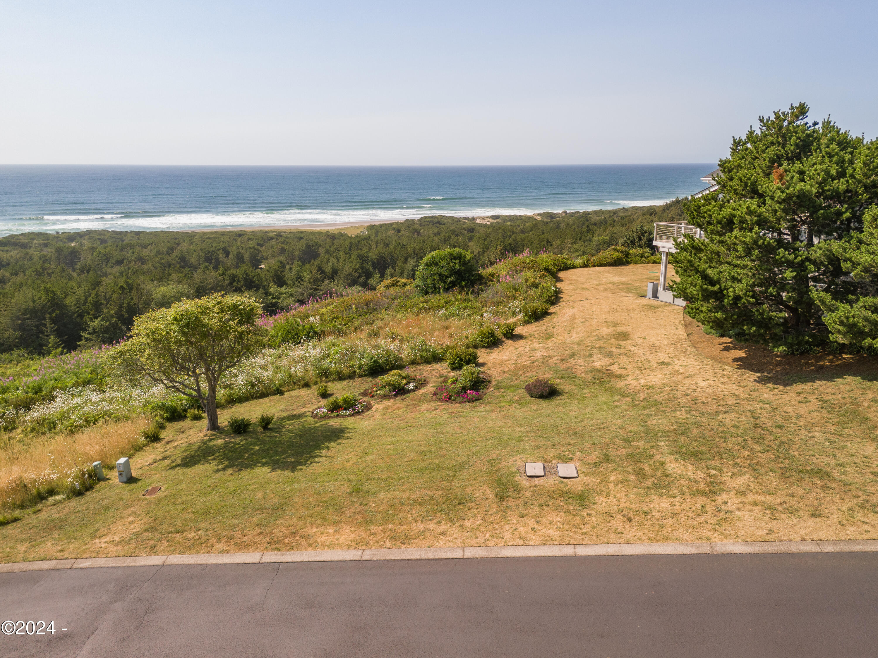 45200 Proposal Point Neskowin, OR 97149 - Photo 2 of 29 1