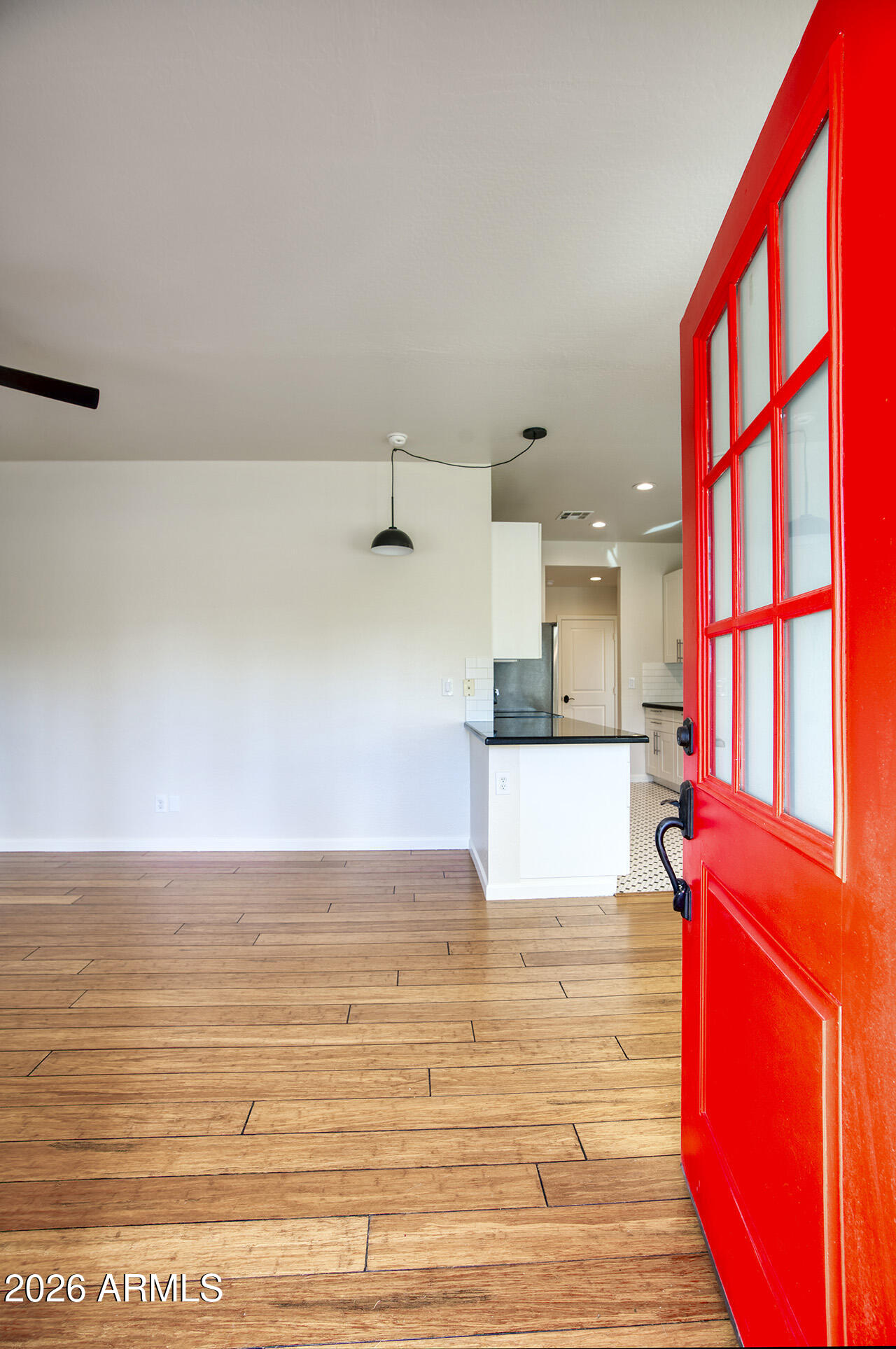 1550 East Cheery Lynn Road Phoenix, AZ 85014 - Photo 5 of 27 1550 E CHEERY LYNN Road