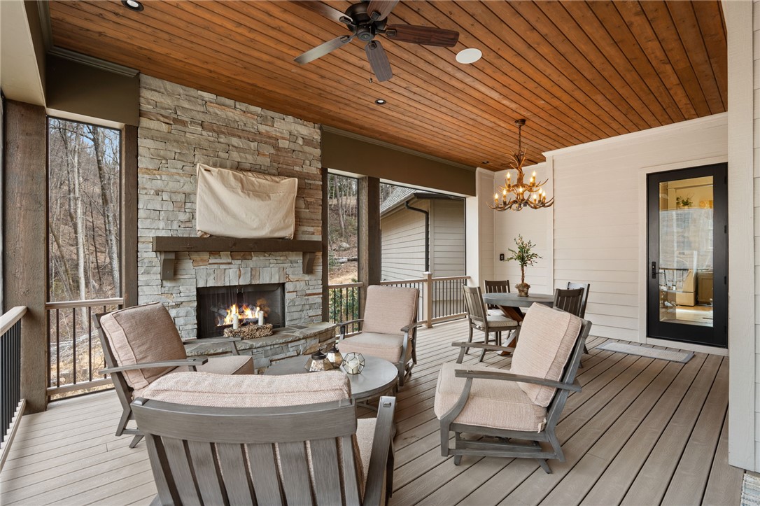 501 Mountain Summit Road Travelers Rest, SC 29690 - Photo 18 of 50