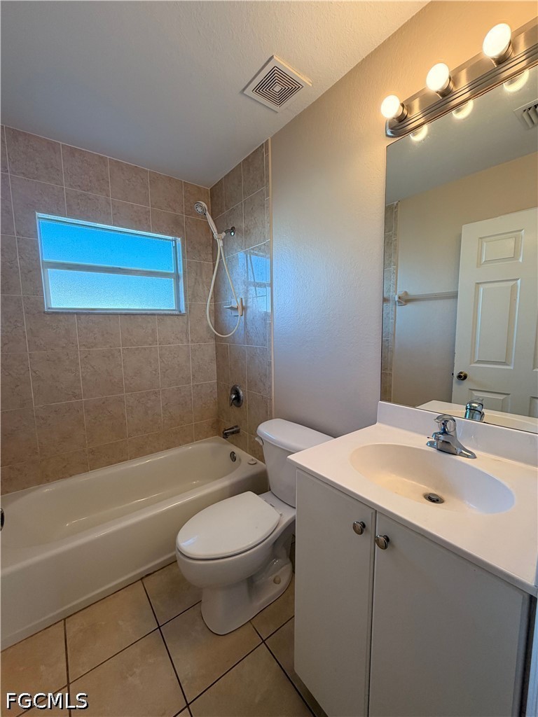 3808 25th Street Southwest Lehigh Acres, FL 33976 - Photo 18 of 24