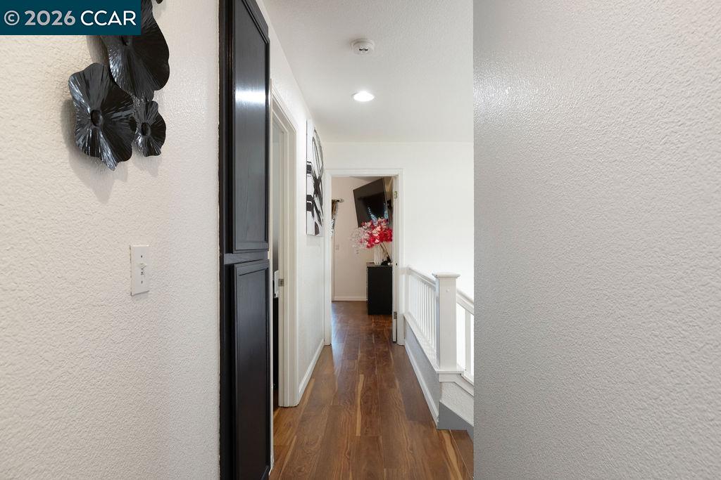 645 Anderson Way Rio Vista, CA 94571 - Photo 26 of 47 a view of hallway with wooden floor