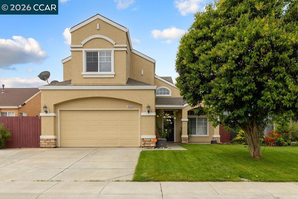 645 Anderson Way Rio Vista, CA 94571 - Photo 42 of 47 a front view of a house with a garden
