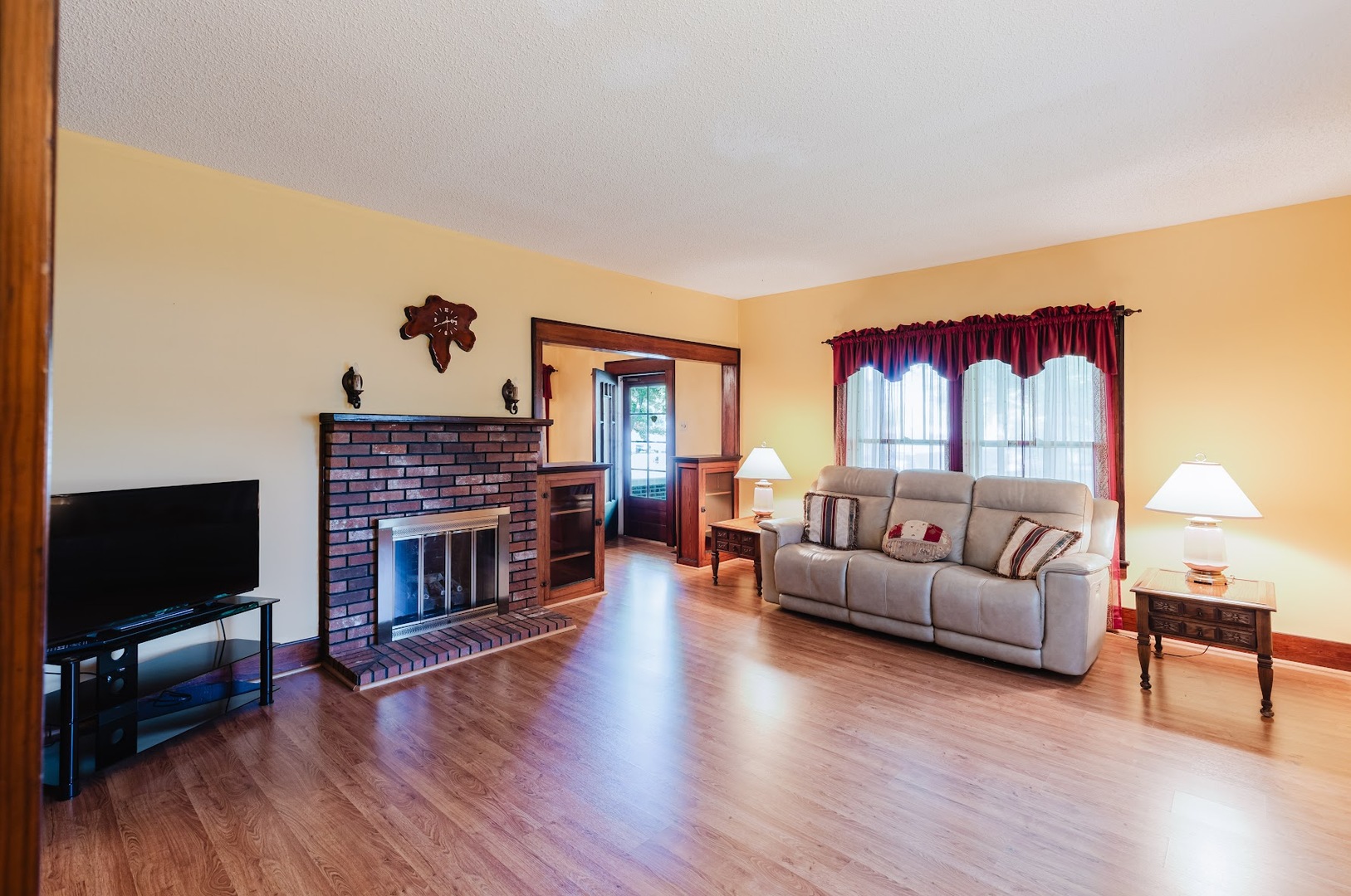 207 South Maple Street Cambria, IL 62915 - Photo 9 of 65