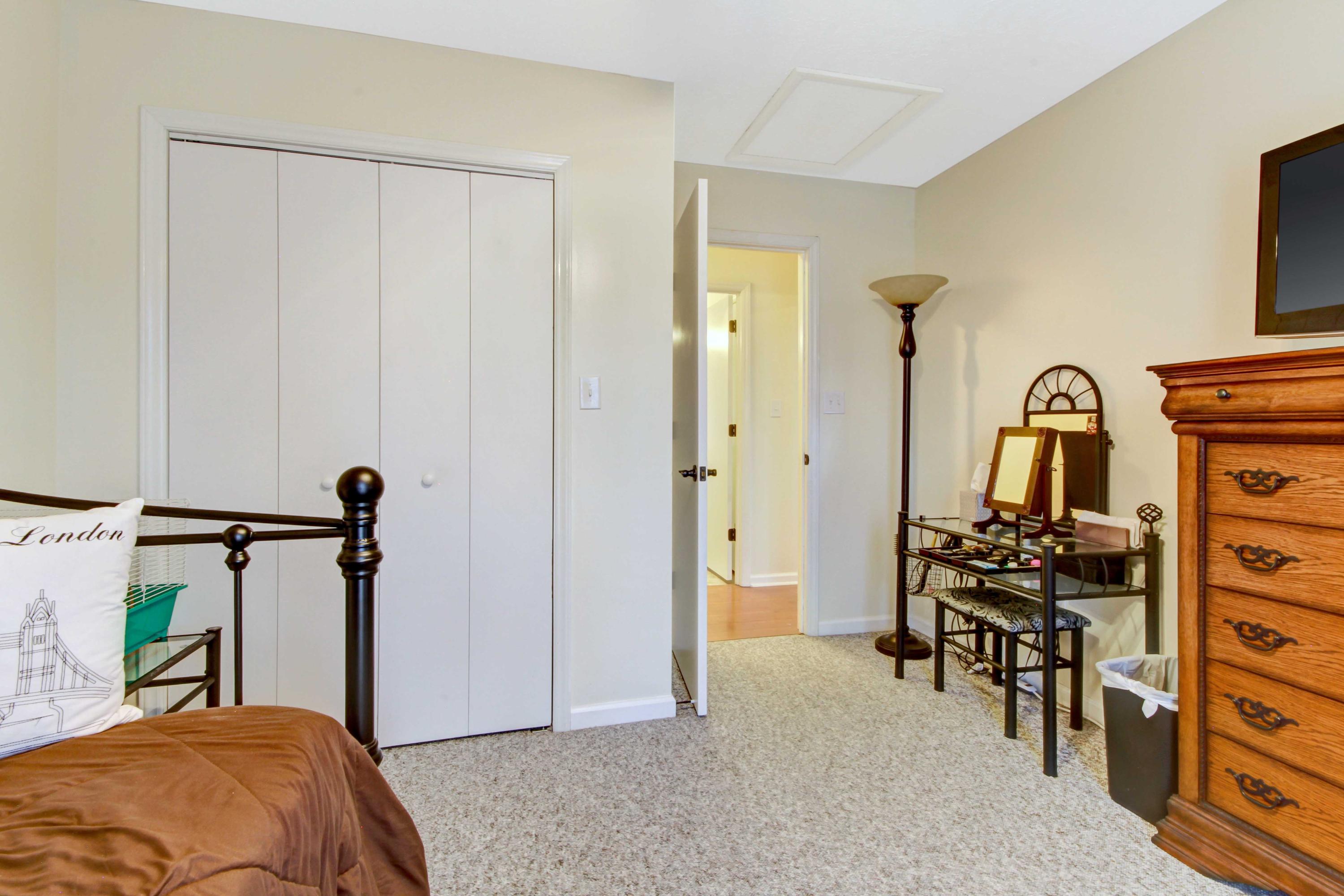 3355 Turner Branch Road Vinton, VA 24179 - Photo 19 of 58 a bedroom with a bed and a mirror