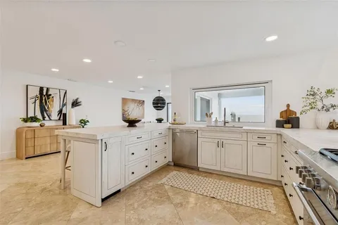 $3,950,000 | 1936 Carolina Avenue Northeast, St. Petersburg, FL 33703