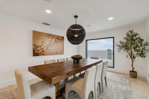 $3,950,000 | 1936 Carolina Avenue Northeast, St. Petersburg, FL 33703