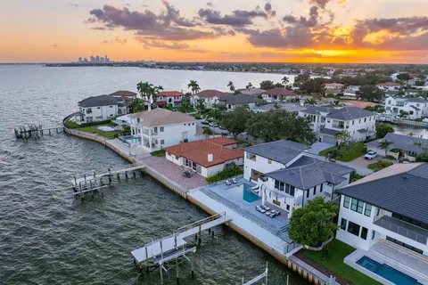 $3,950,000 | 1936 Carolina Avenue Northeast, St. Petersburg, FL 33703